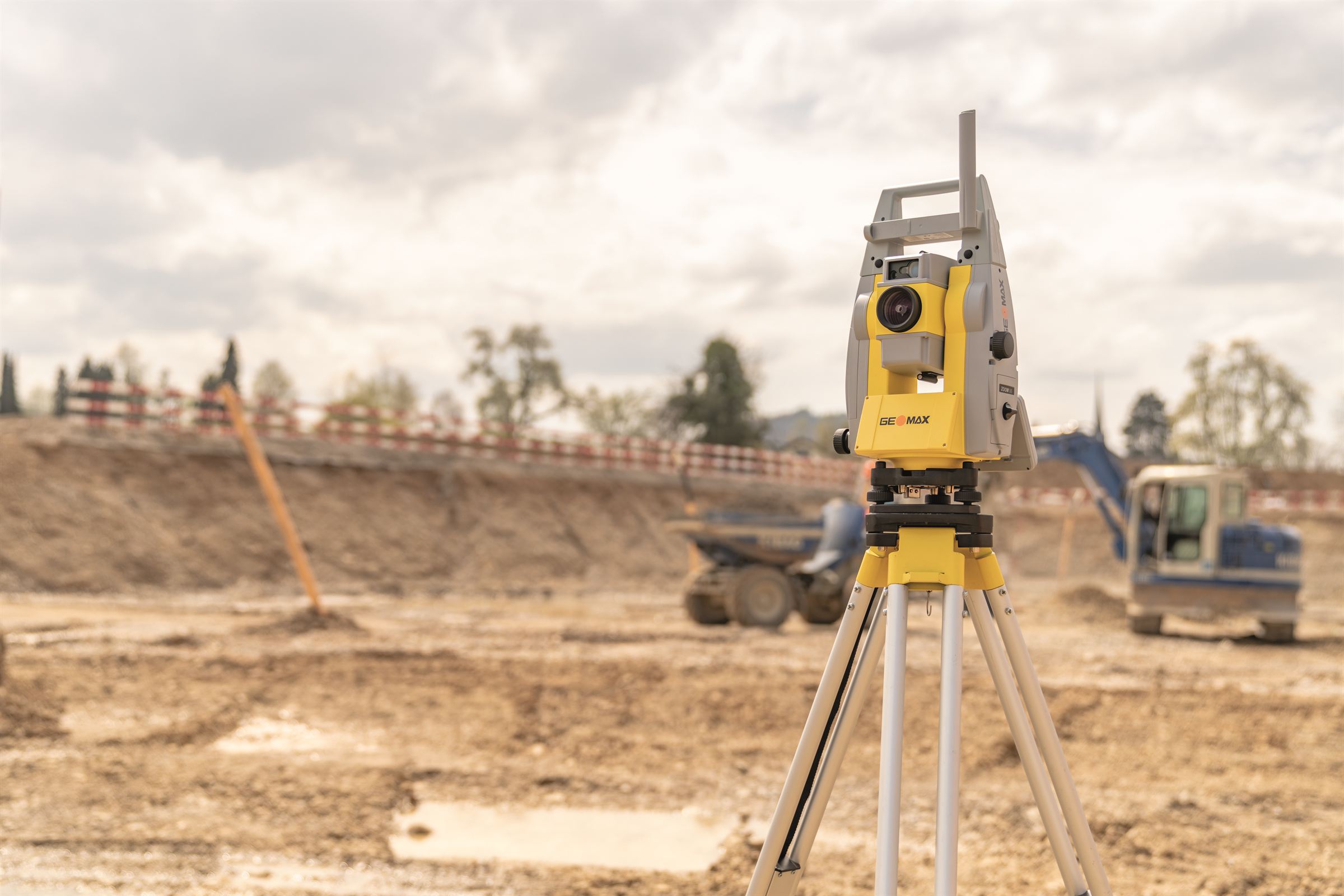 GeoMax equipment slide 1